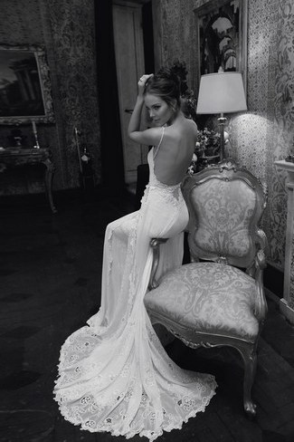 15 Beautiful Backless Wedding Dresses Gowns You Need to See