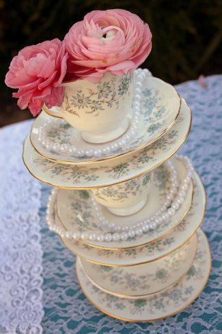 DIY Alice in Wonderland Tea Party Wedding Ideas 