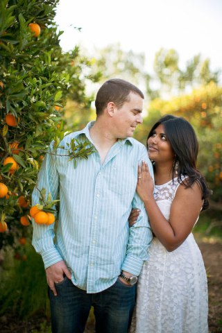 Whimsical Balloon-Themed Engagement Photo Shoot