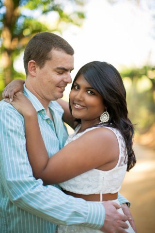 Whimsical Balloon-Themed Engagement Photo Shoot