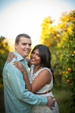 Whimsical Balloon-Themed Engagement Photo Shoot