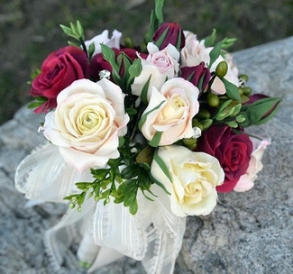 Heirloom Bouquets and Sculpted Flowers