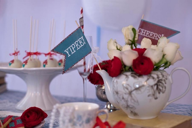 Alice in Wonderland Wedding Ideas