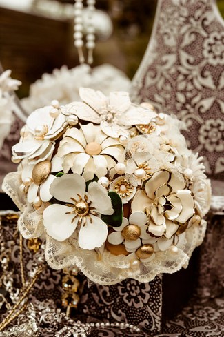 Heirloom Vintage Button Brooch Bouquet