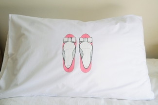 Berg Bruidjie Womans Shoes Pillowcase