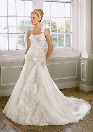 Single strap hot sale wedding dress