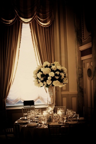 Elegant White Wedding Reception at The Willard InterContinental Hotel