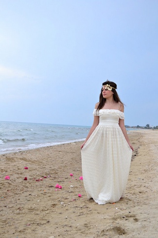 Beach Wedding Gowns | Wedding Trends