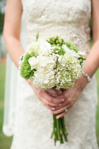 Green White Rustic Knoxville Outdoor Wedding