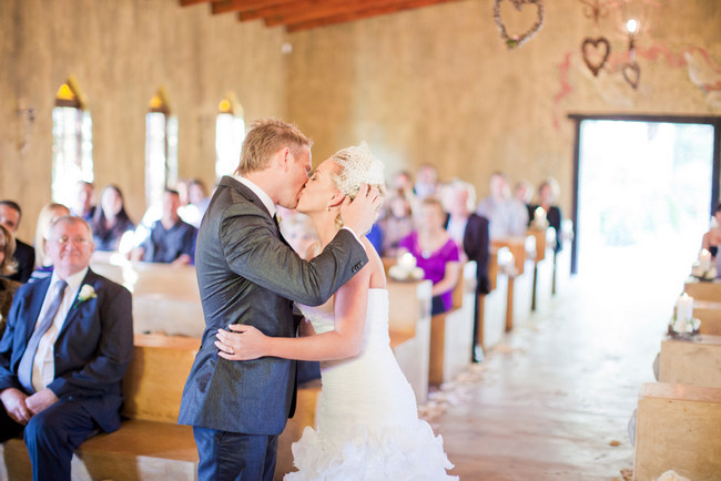 Rustic Green & Cream Die Akker Wedding Romance