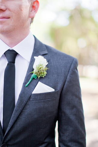 Rustic Green & Cream Die Akker Wedding Romance