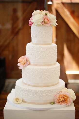 Tasty Lacy Wedding Cake by Vanilla House