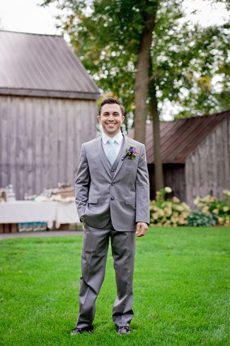 Colorful Rustic Vermont Outdoor Wedding