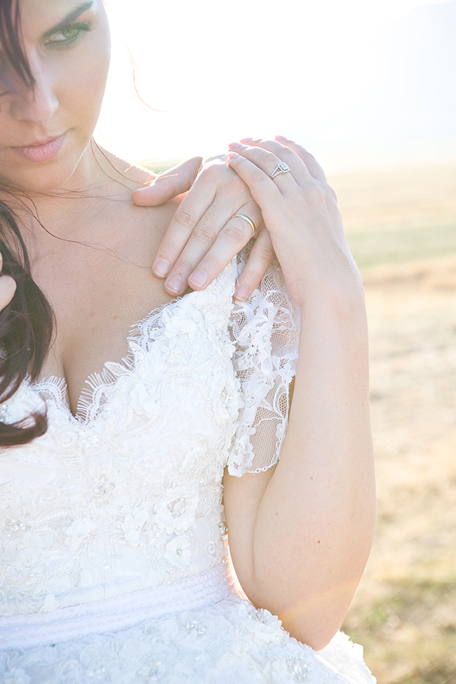 Intimate, Summer Picnic-Style Wedding in Navy & White (59)