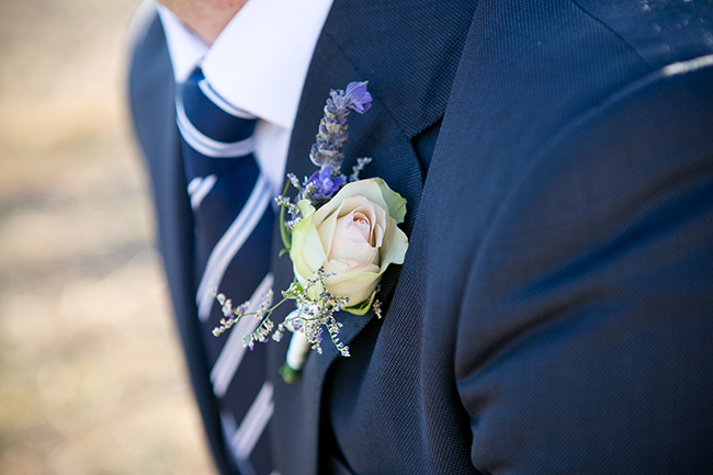 Intimate, Summer Picnic-Style Wedding in Navy & White (64)