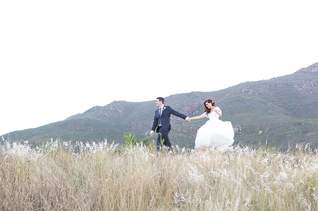 Intimate, Summer Picnic-Style Wedding in Navy & White (65)