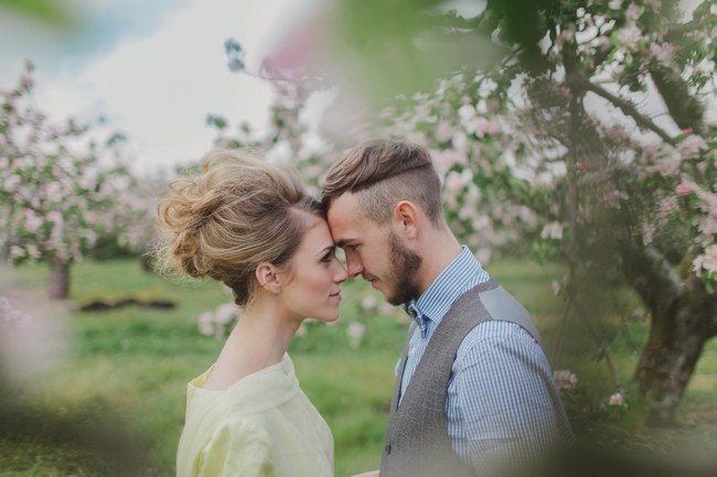 // Blush and Sparkle Fifties Inspired Countryside Wedding in the Countryside // Kirsty-Lyn Jameson Photography  // Gibson Bespoke // ConfettiDaydreams.com Wedding Blog