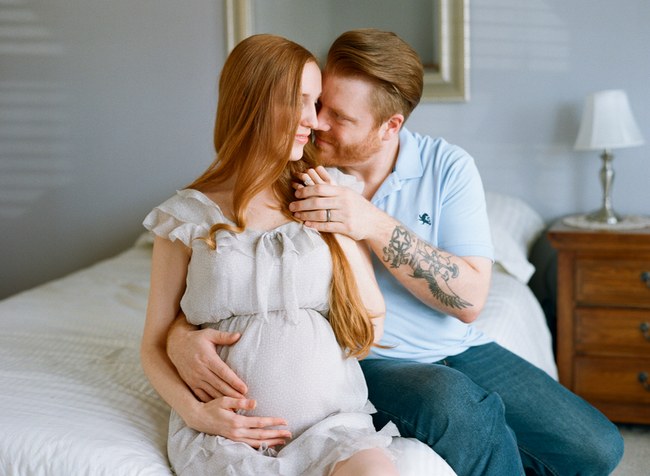 Delicately Intimate Boudoir Maternity Shoot by Michael and Carina Photography  (10)