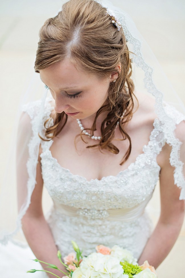 Teal and Peach Wedding by Everlasting Love Photography  via ConfettiDaydreams (33)