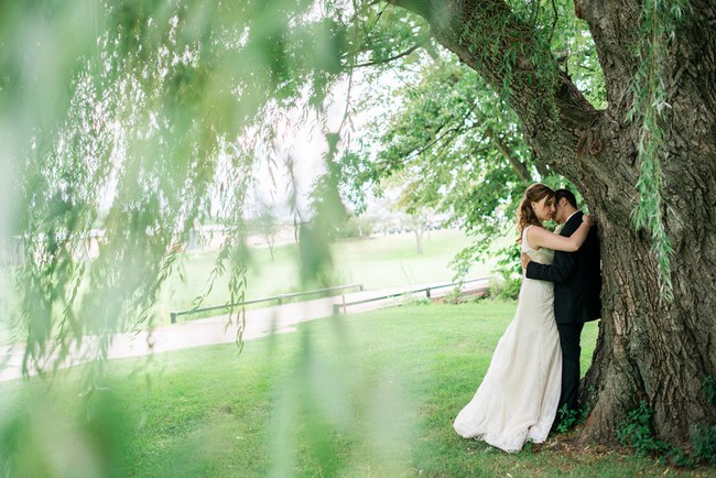 Teal and Peach Wedding by Everlasting Love Photography  via ConfettiDaydreams (71)