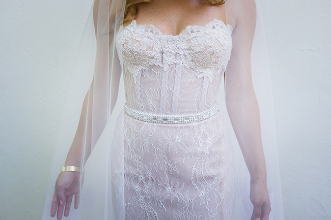 Kobus Dippenaar Gown // Vintage Elegance Neutral South African Wedding //Lauren Kriedemann photography // via www.ConfettiDaydreams.com // 