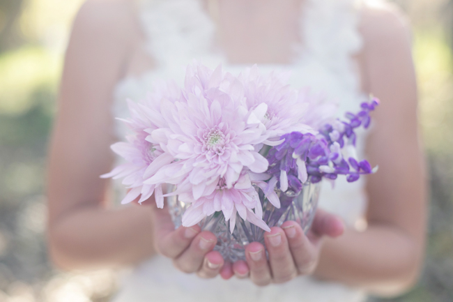 Lavender and Purple Decor :; Enchanted Forest Bride :: Flowers and Wedding Décor by Blomlief :: Veronique Photography :: www.ConfettiDaydreams.com