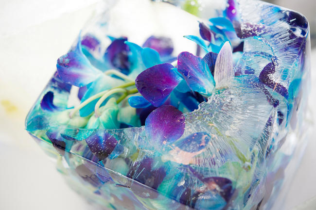 // Amazing Blue and Purple Orchid Wedding Ideas // ST Photography // Fleur Le Cordeur // Nina Brown Style Coach // Lisa Brown // 