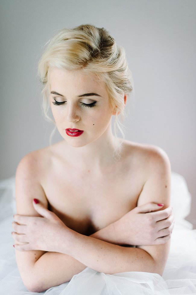 Marilyn Monroe Bridal Portrait Inspiration // Debbie Lourens Photography // Marnel Toerien Hair Make Up // ConfettiDaydreams.com Wedding Blog