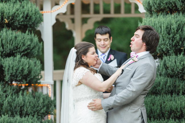 // Old Southern Charm Garden Wedding in Pink and Gray // JoPhoto 