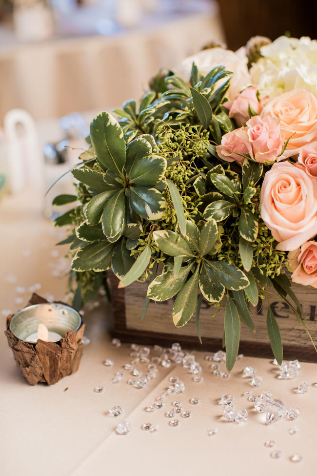 // Rustic Country Wedding in Blush Navy // Meet The Burks Photography