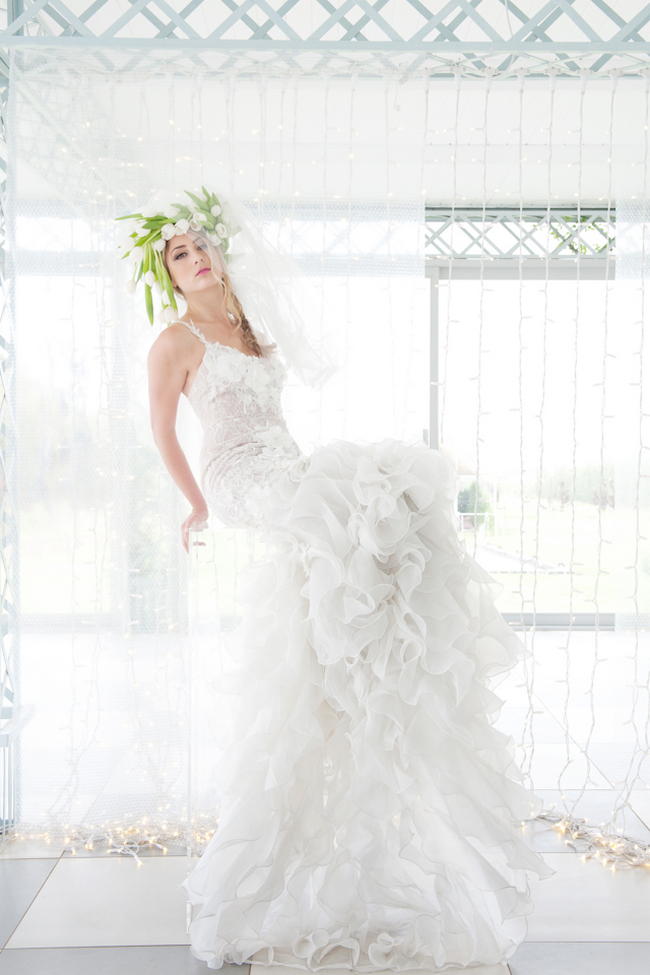  Chic Fresh White Wedding Style/ Anna Georgina by Kobus Dippenaar dress / ST Photography/ Nina Brown Stylist / Blank Canvas Events