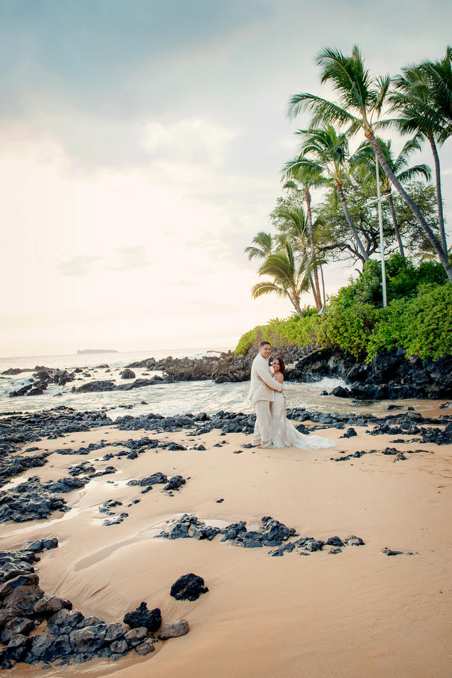 Couple Portraits - Maui Beach Wedding // Rustic Coral & Mint Destination Beach Wedding // BellaEva Photography