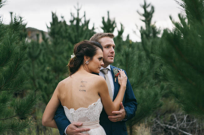 Forest Wedding Photo Ideas // Earthy Farmstyle Rustic Wedding // Jenni Elizabeth Photography