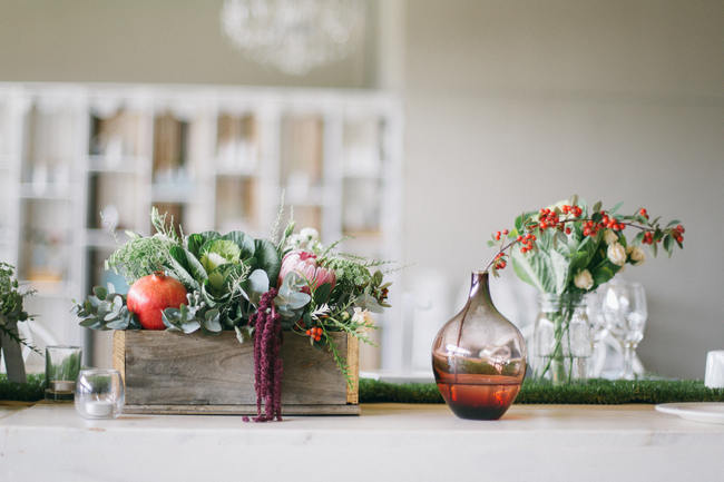 Market Style Bohemian Table Decor & Flower Ideas // Earthy Farmstyle Rustic Wedding // Jenni Elizabeth Photography