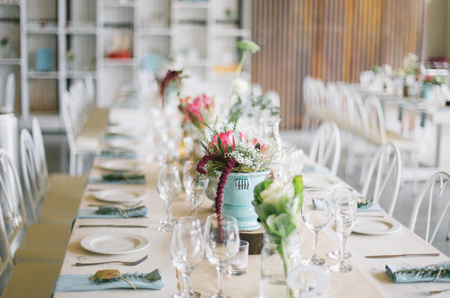 Market Style Bohemian Table Decor & Flower Ideas // Earthy Farmstyle Rustic Wedding // Jenni Elizabeth Photography