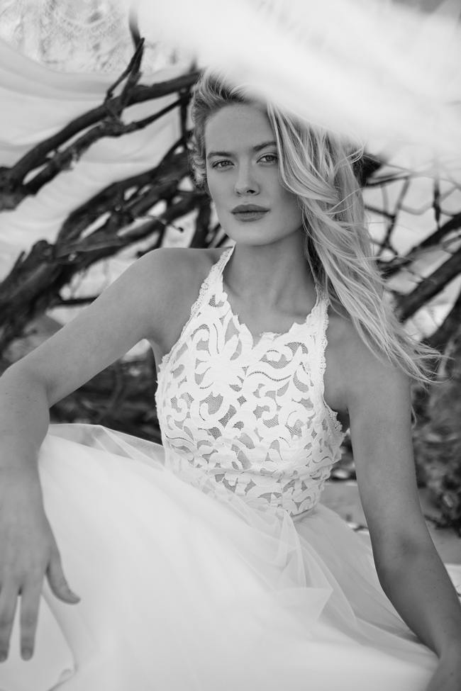  Bohemian Beach Wedding Dresses - Grace Loves Lace // Sybil Steele Photography