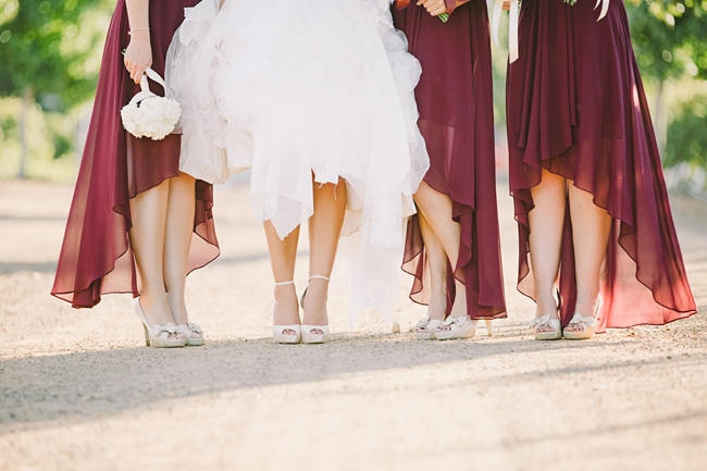 Wedding Photo Ideas and Poses // Beautiful Outdoor Wedding Reception // Elegant Grey and Burgundy Vintage Wedding at Nantes Estate // Charlene Schreuder Photography