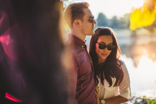 Totally rad Wes Anderson-Inspired vintage picnic engagement shoot photographs // Tesar Photography