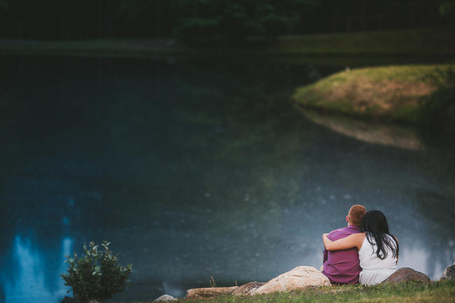 Totally rad Wes Anderson-Inspired vintage picnic engagement shoot photographs // Tesar Photography