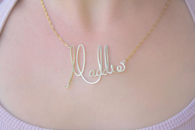 15 Stunning Handwritten Jewelry Ideas - Awesome Wedding Gift or Bridesmaid Gift