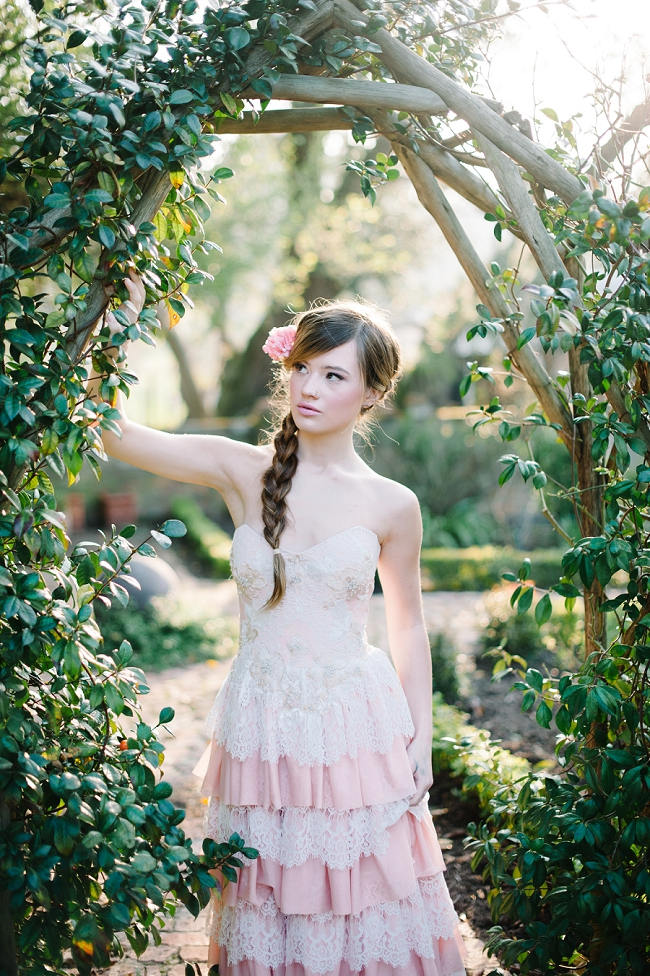 Beautiful Bride In Pink Wedding Dress. Outdoor Romantic Portrait Of  Attractive Brunette Woman With Hairstyle In Prom Dress With Tulle Skirt  Posing By Fountain At Park. Stock Photo, Picture and Royalty Free