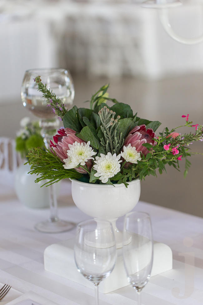 Green, pink and white - Fresh, Modern Country Style Wedding Flowers // Jo Ann Stokes Photography