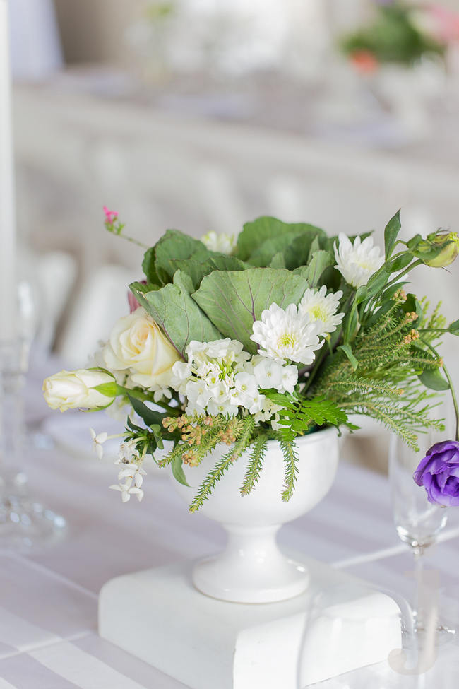 White and green - Fresh, Modern Country Style Wedding Flowers // Jo Ann Stokes Photography