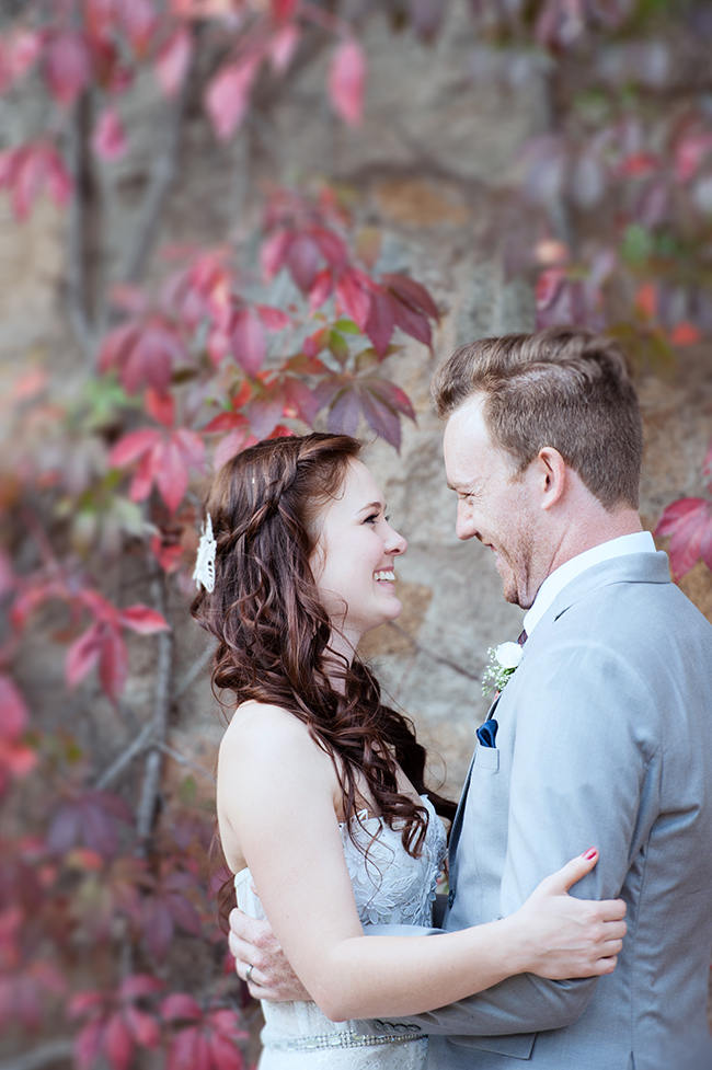 Couple Wedding Portrait Ideas // Red Brown White Autumn Wedding // Christopher Smith Photography - www.Cjphoto.co.za