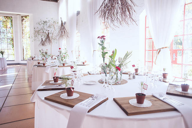 Wedding Reception // Table Setting // Red Brown White Autumn Wedding // Christopher Smith Photography - www.Cjphoto.co.za