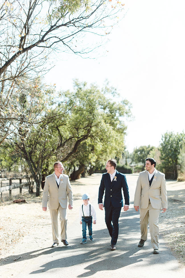 // Vintage Chic Barn Wedding at Rosemary Hill // Louise Vorster Photography