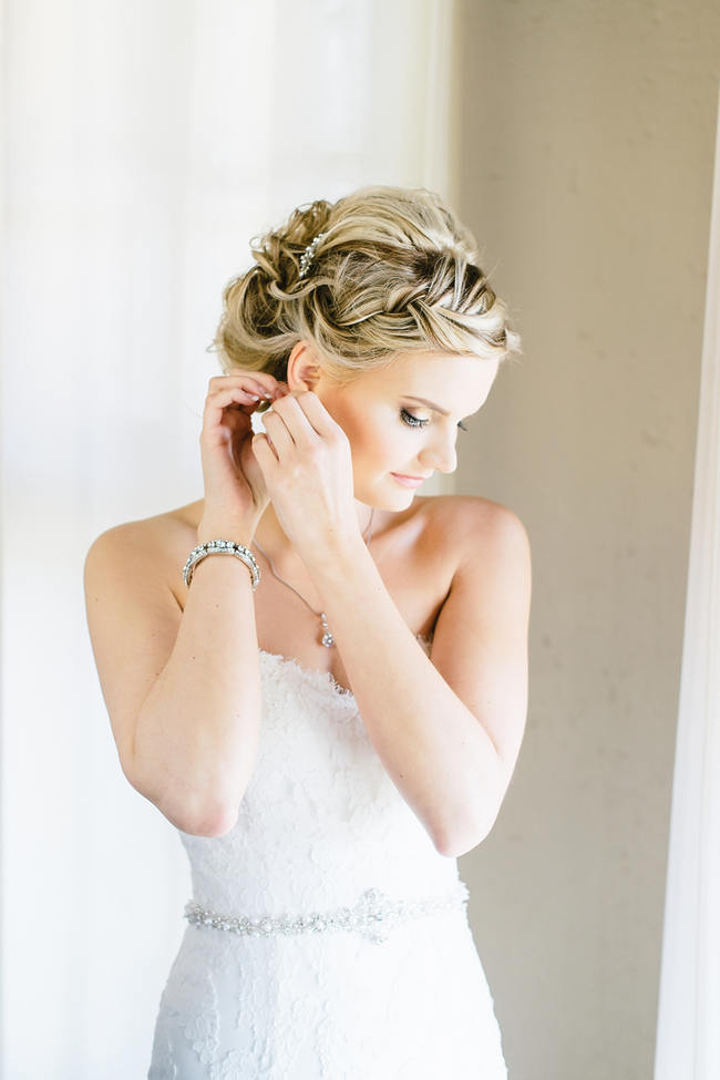 Stunning bridal updo hairstyle // Vintage Chic Barn Wedding // Louise Vorster Photography