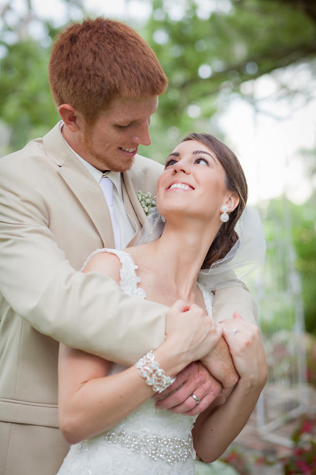 DIY Babys Breath Country Wedding // Stephanie Dishman Photography