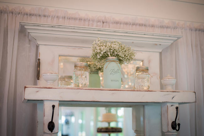 DIY Babys Breath Country Wedding // Stephanie Dishman Photography