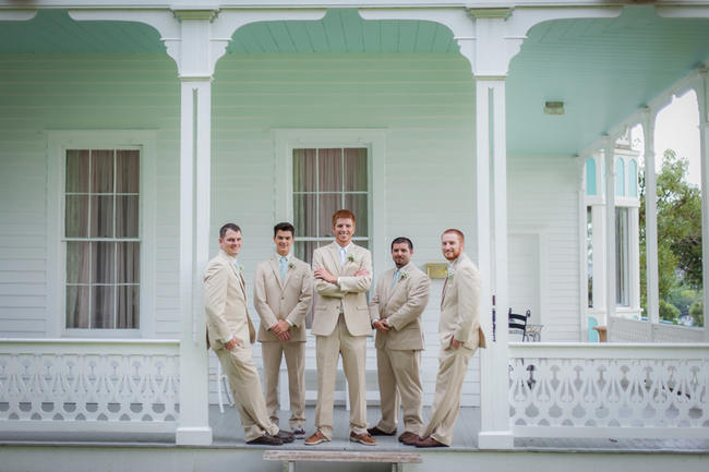 DIY Babys Breath Country Wedding // Stephanie Dishman Photography